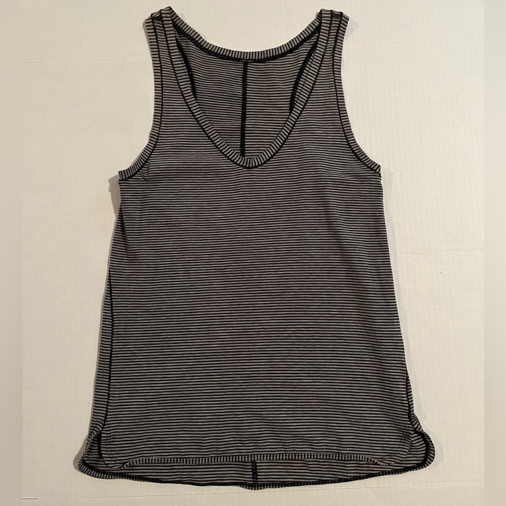 Lululemon Circadian tank top soft black gray stripe medium
